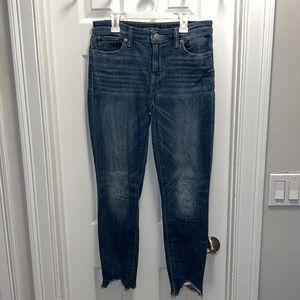 Lucky Brand distressed skinny jeans